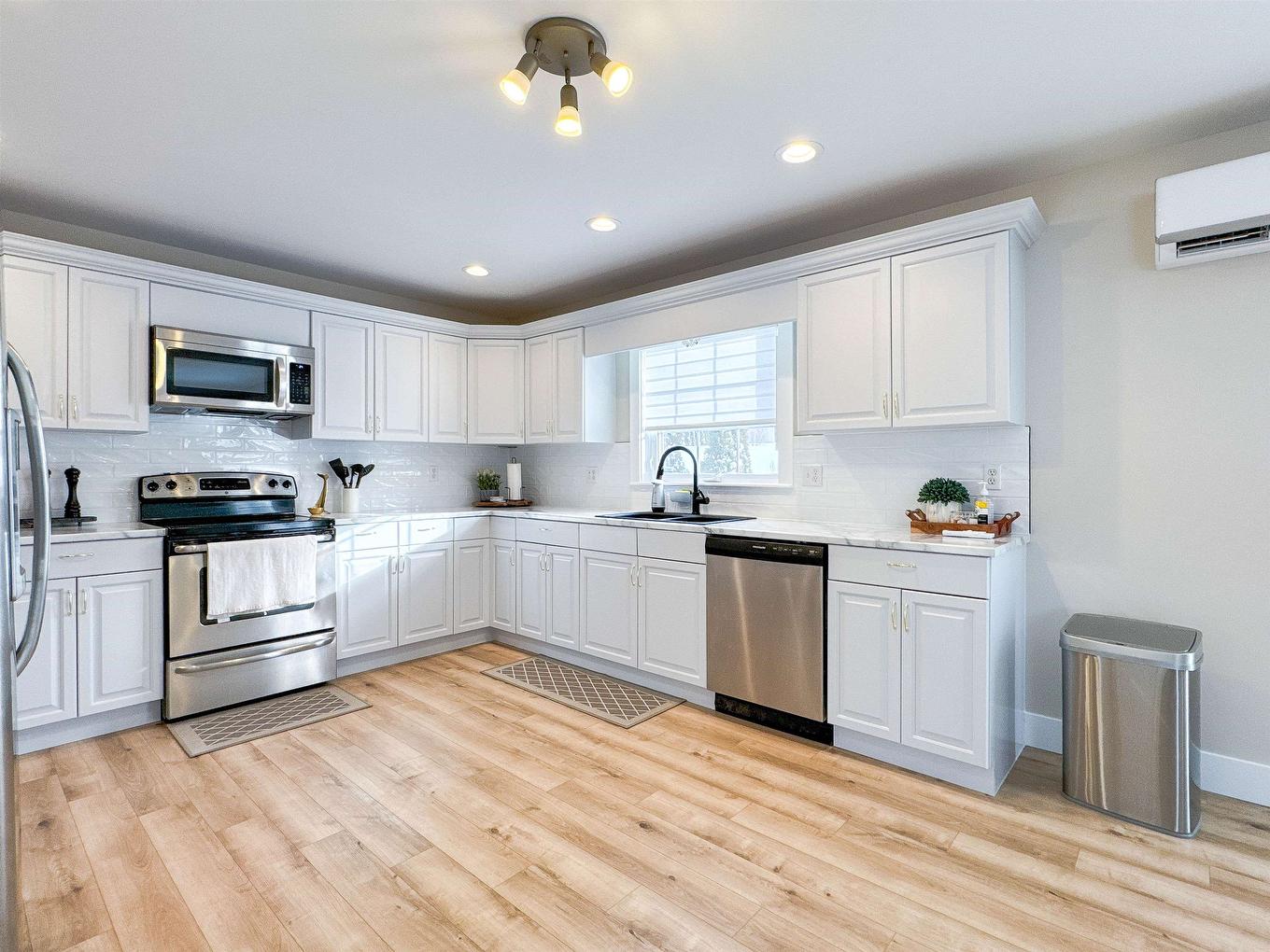 46 Maclauchlan Drive, Stratford, PE