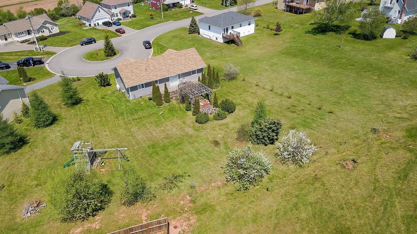 46 Maclauchlan Drive, Stratford, PE