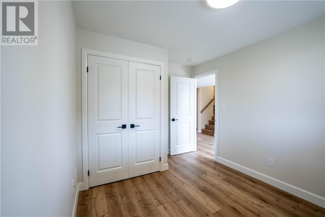 2952 Ruby Street, Chelmsford, ON - Indoor Photo Showing Other Room