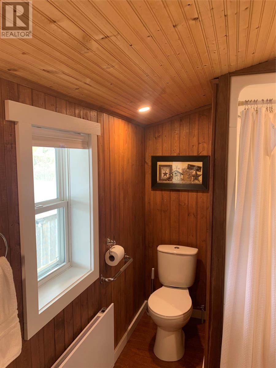 51 Road To The Isles Highway, Loon Bay, NL - Indoor Photo Showing Bathroom