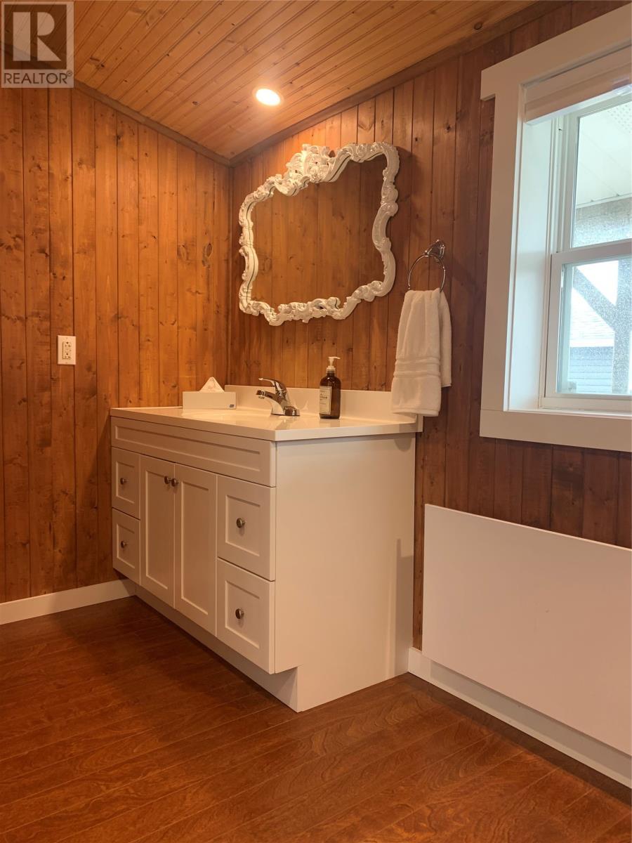 51 Road To The Isles Highway, Loon Bay, NL - Indoor Photo Showing Bathroom