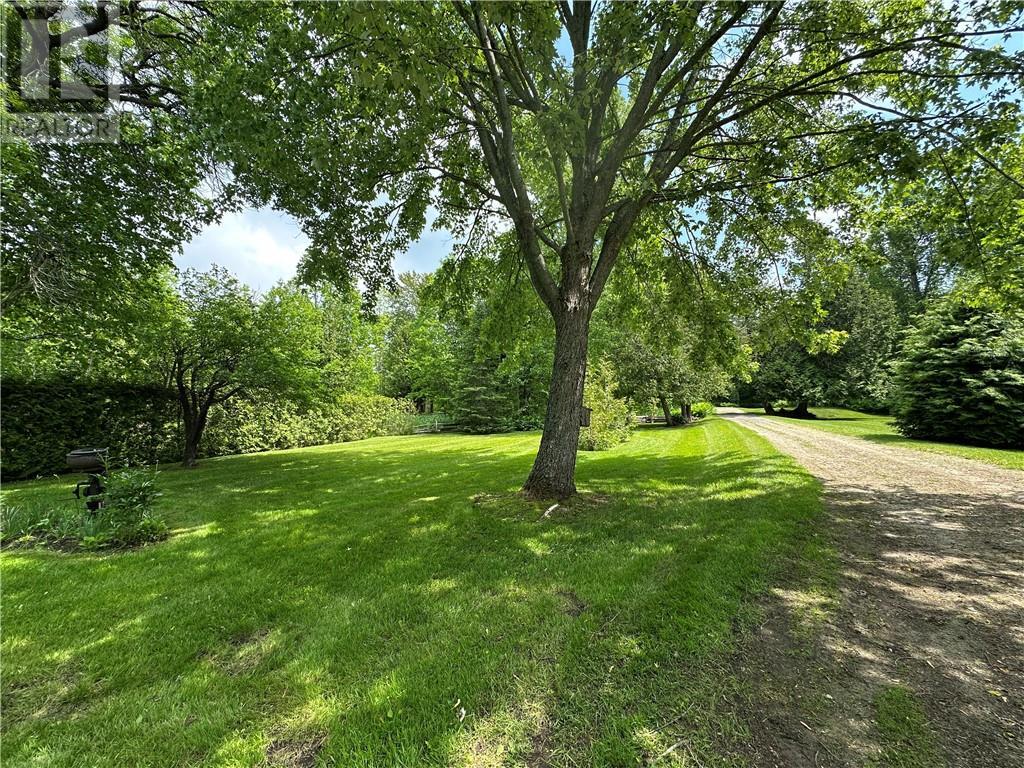 1393 A & B Highway 551, Mindemoya, Manitoulin Island, ON - Outdoor