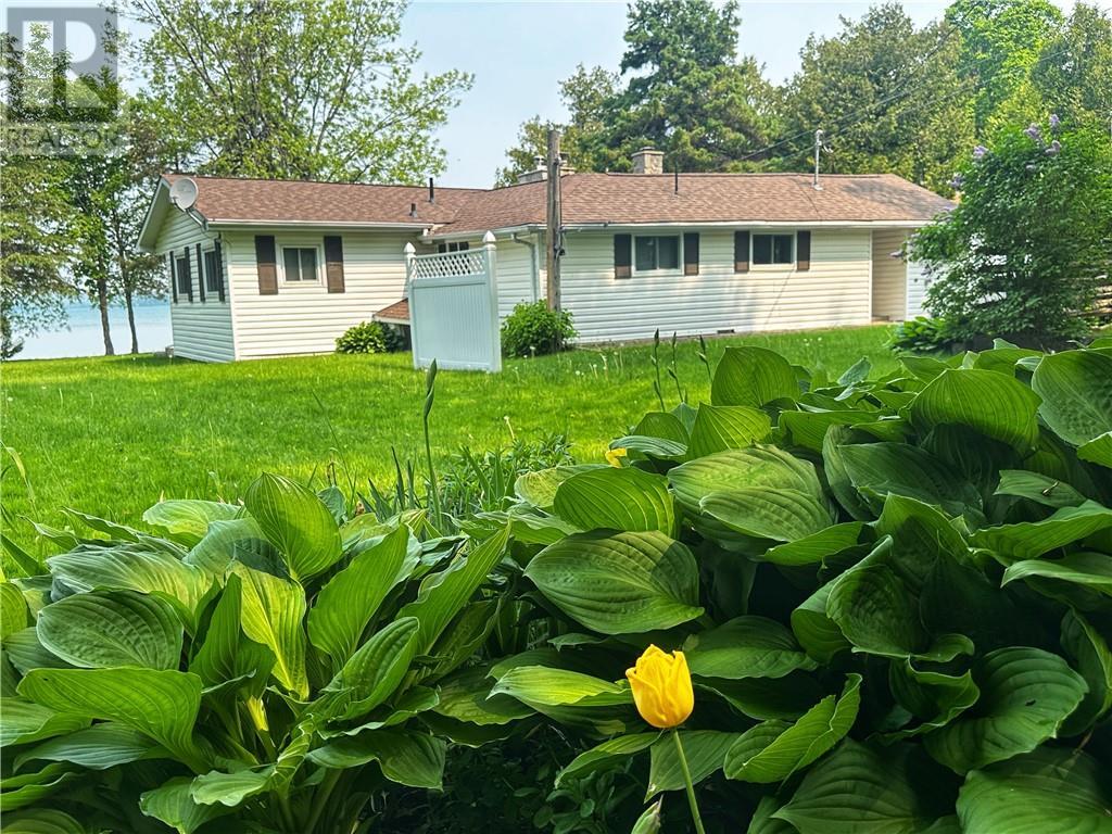 1393 A & B Highway 551, Mindemoya, Manitoulin Island, ON - Outdoor