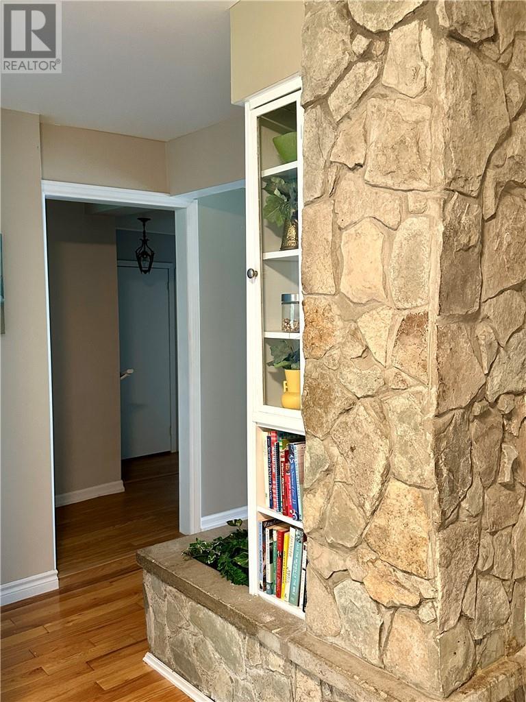 1393 A & B Highway 551, Mindemoya, Manitoulin Island, ON - Indoor Photo Showing Other Room