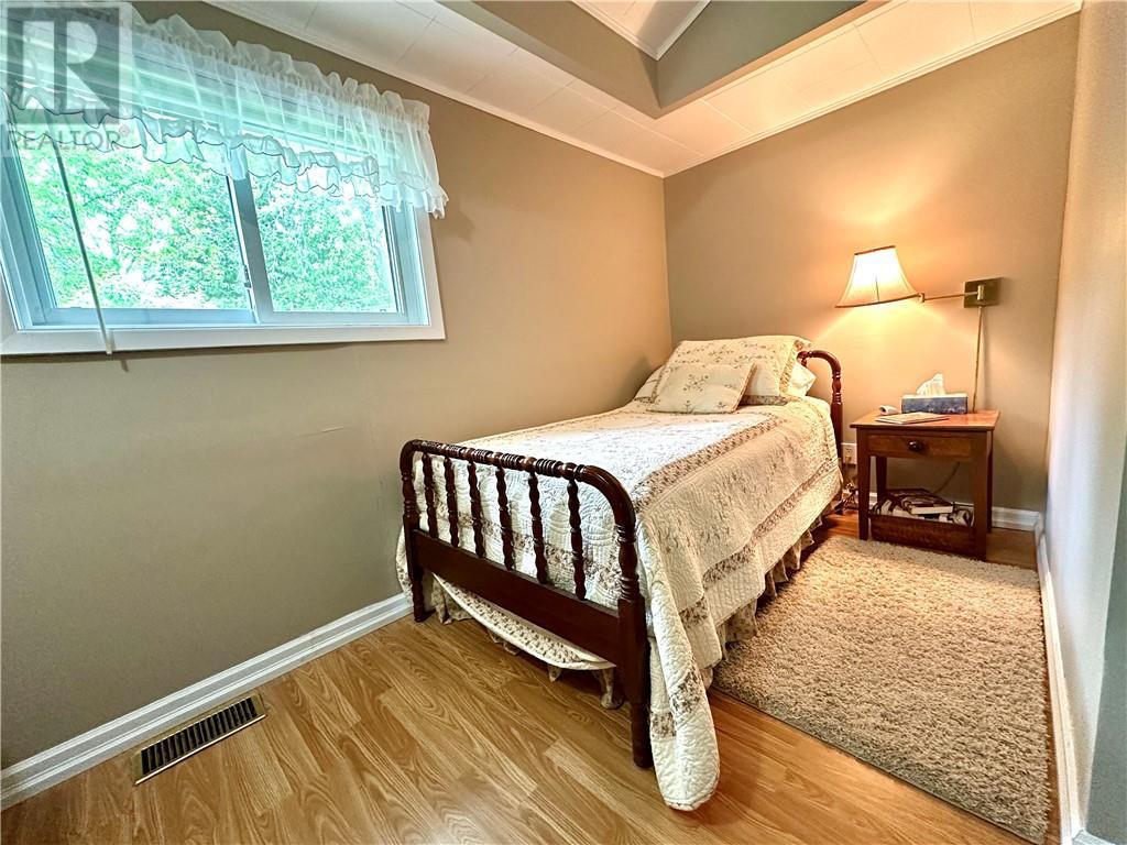 1393 A & B Highway 551, Mindemoya, Manitoulin Island, ON - Indoor Photo Showing Bedroom