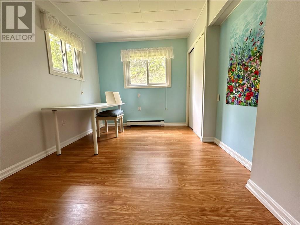 1393 A & B Highway 551, Mindemoya, Manitoulin Island, ON - Indoor Photo Showing Other Room