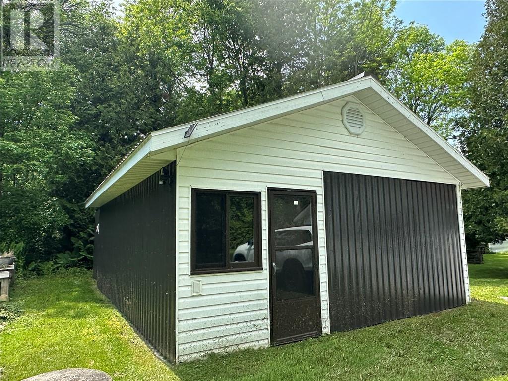 1393 A & B Highway 551, Mindemoya, Manitoulin Island, ON - Outdoor