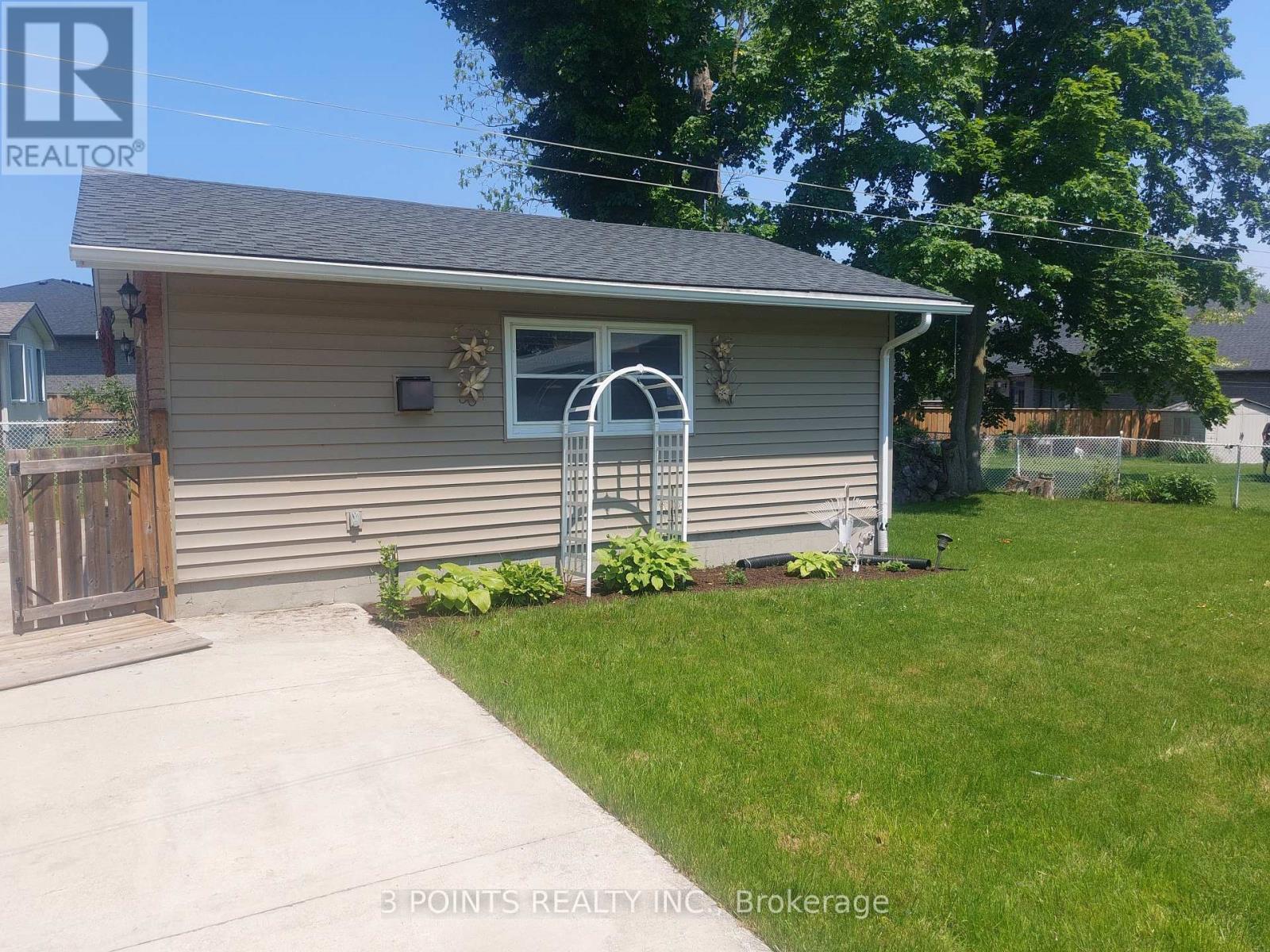 377 South Street S, Goderich (Goderich (Town)), ON - Outdoor