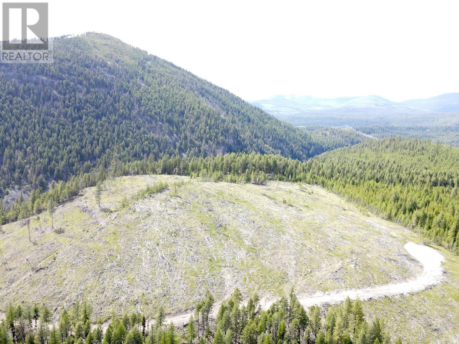 442 Lumberton Road, Cranbrook, BC