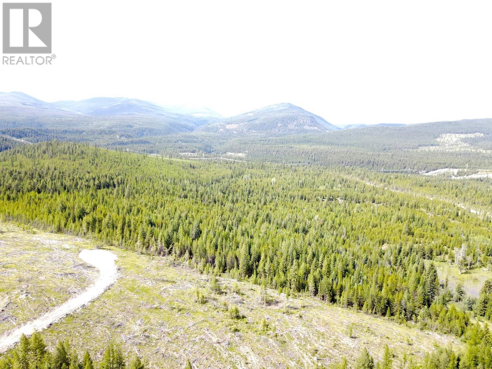 442 Lumberton Road, Cranbrook, BC