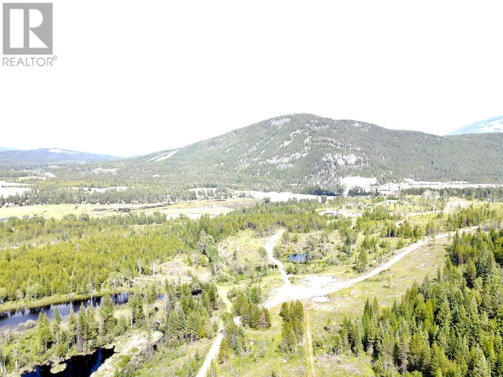 442 Lumberton Road, Cranbrook, BC