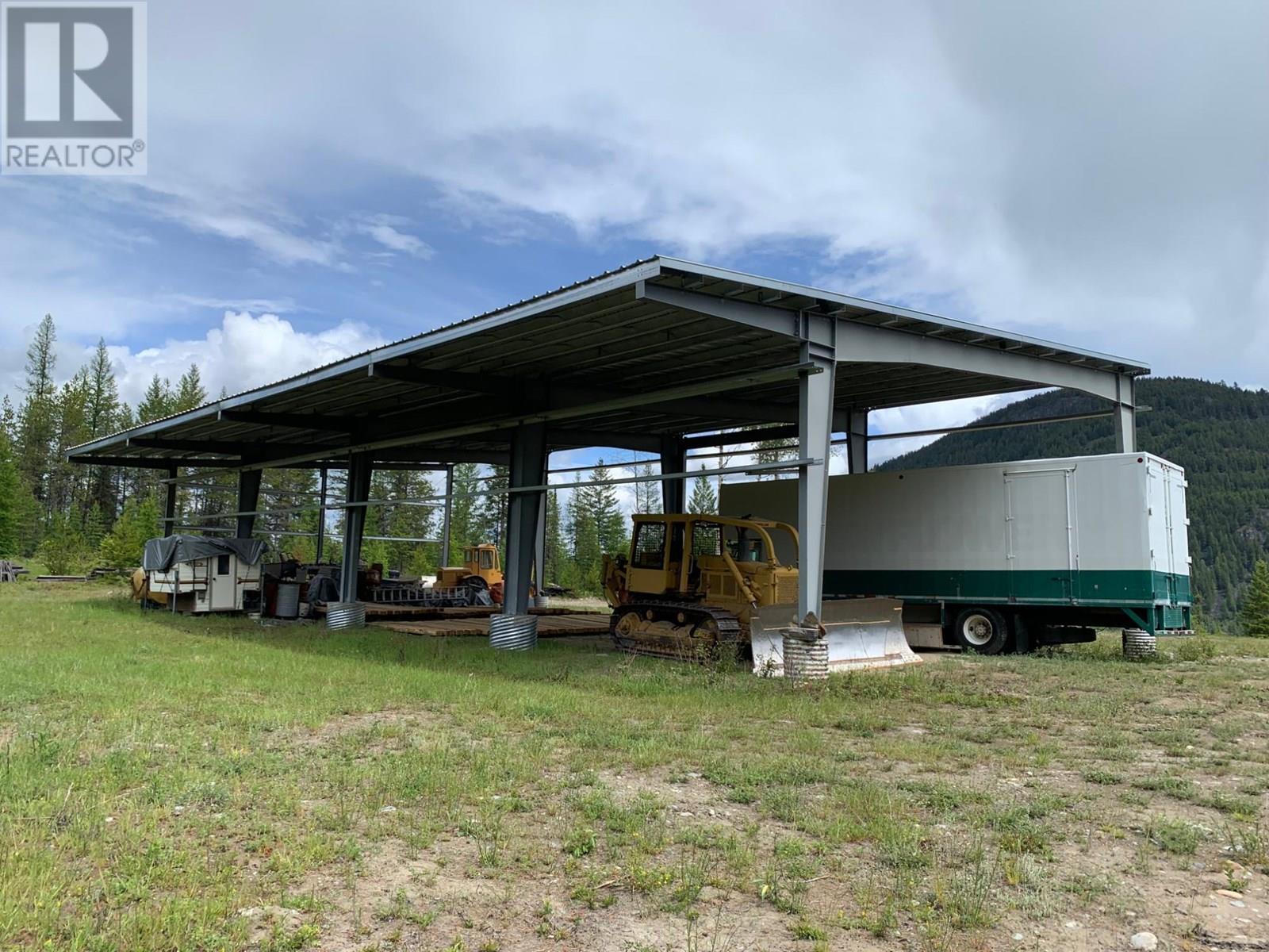 442 Lumberton Road, Cranbrook, BC