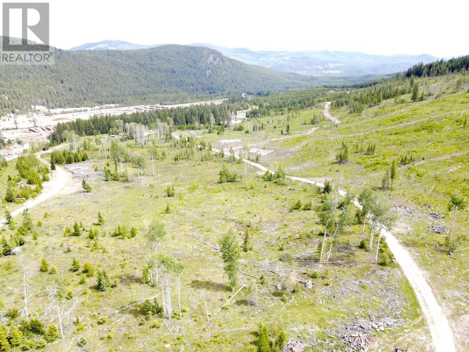 442 Lumberton Road, Cranbrook, BC