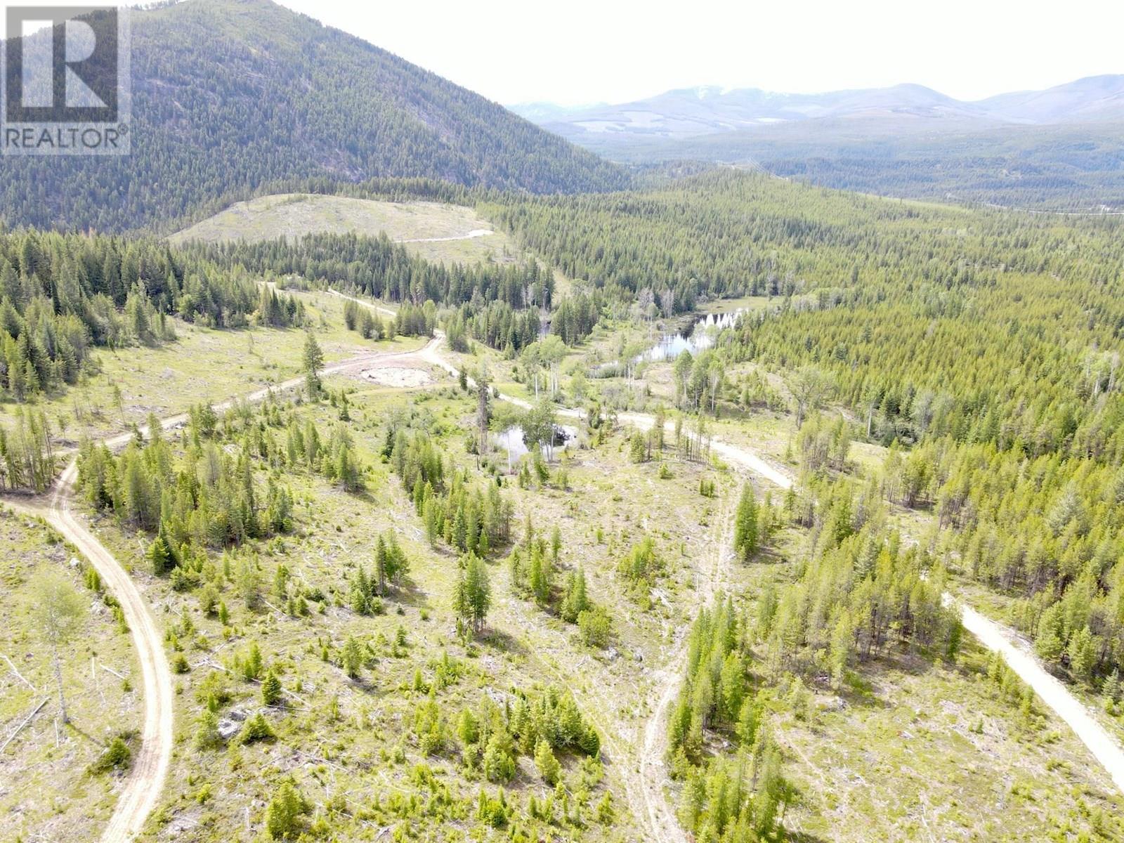 442 Lumberton Road, Cranbrook, BC