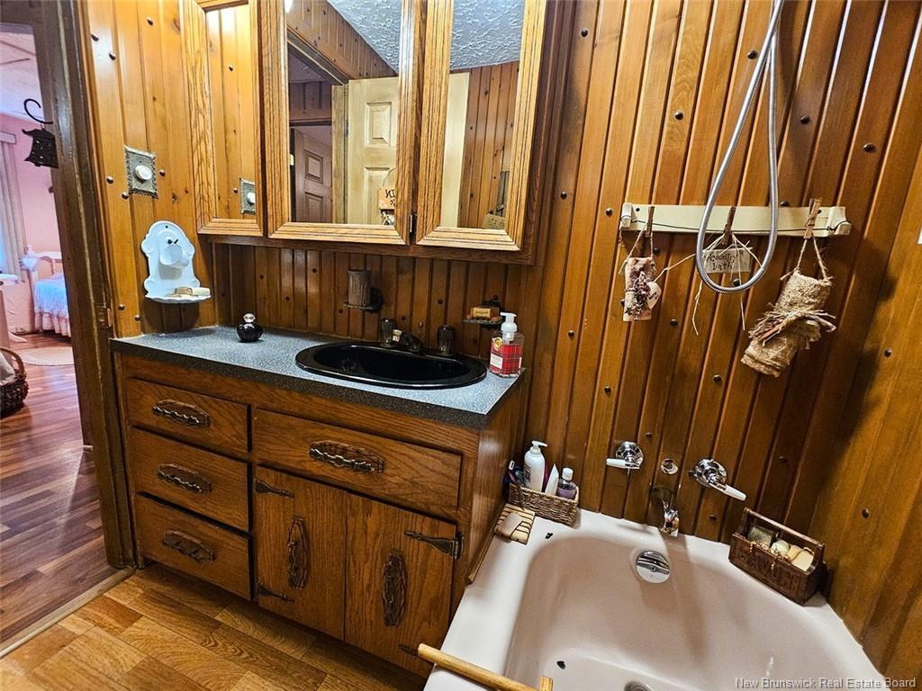 696 Victoria St, Edmundston, NB