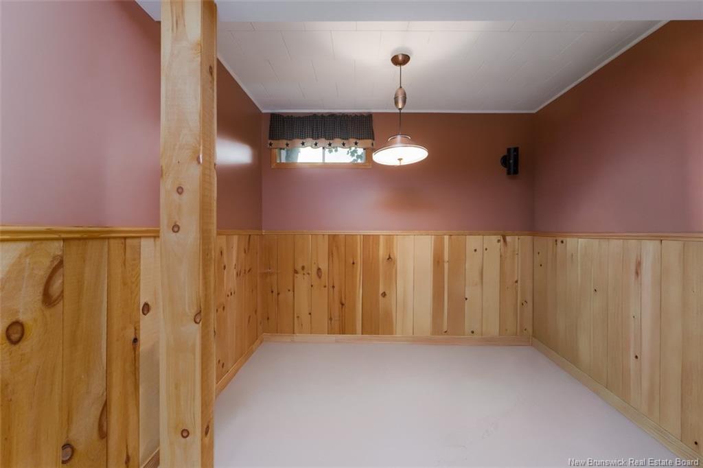 696 Victoria St, Edmundston, NB