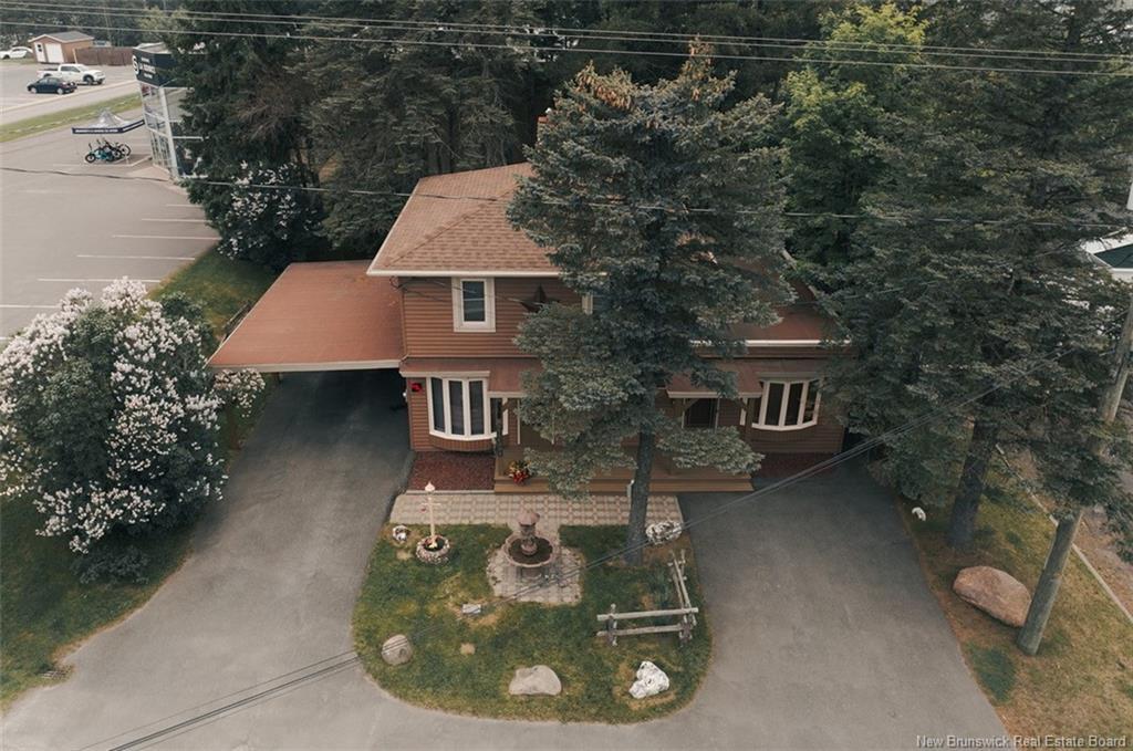 696 Victoria St, Edmundston, NB