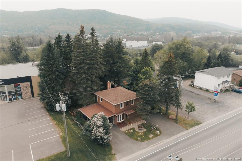 696 Victoria St, Edmundston, NB