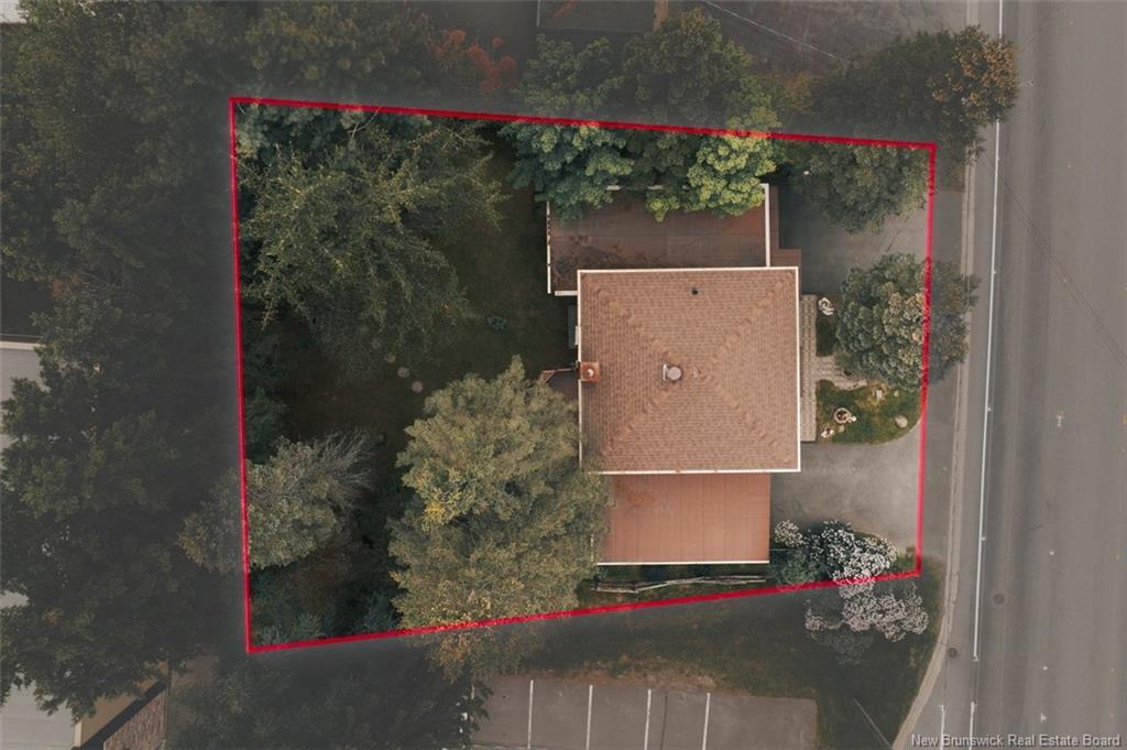 696 Victoria St, Edmundston, NB