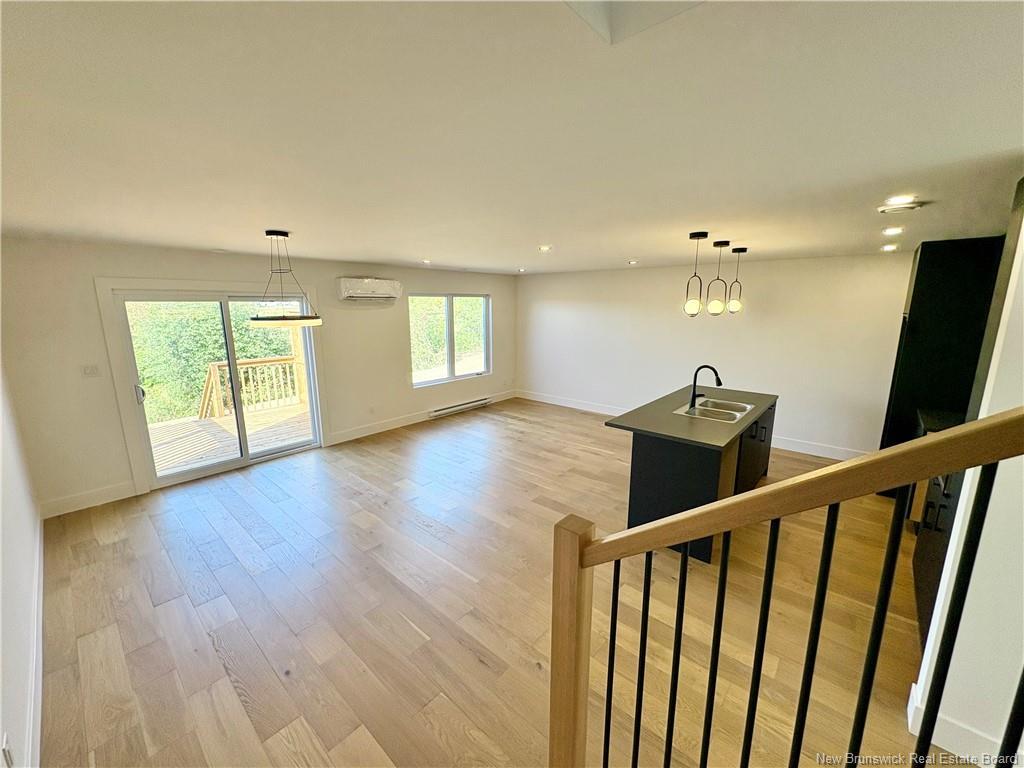 1024 Elmwood Dr, Moncton, NB