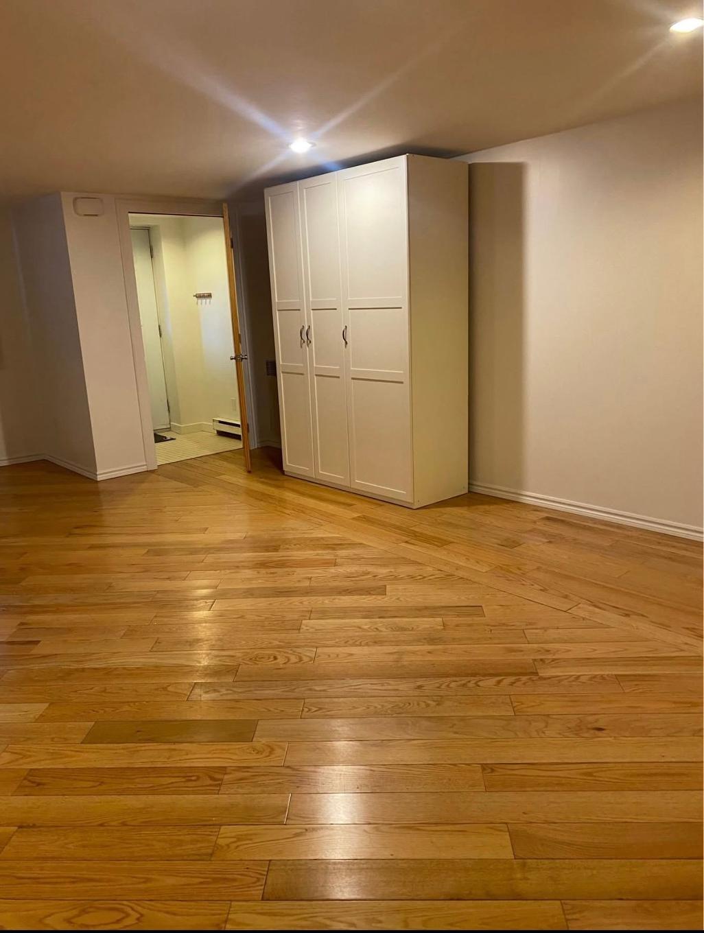 Bedroom - 2184 Rue Addington, Montréal (Côte-Des-Neiges/Notre-Dame-De-Grâce), QC - Indoor Photo Showing Other Room