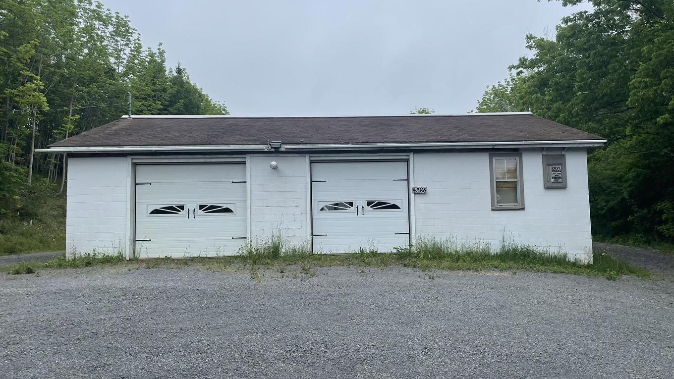 4398 Highway 1, Weymouth, NS