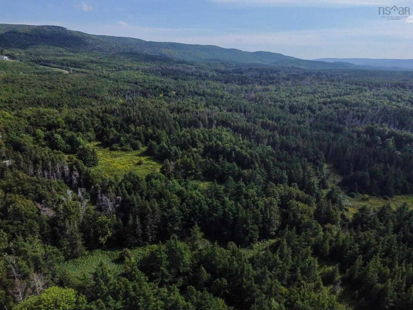 Macgarry Road, Cap Le Moine, NS