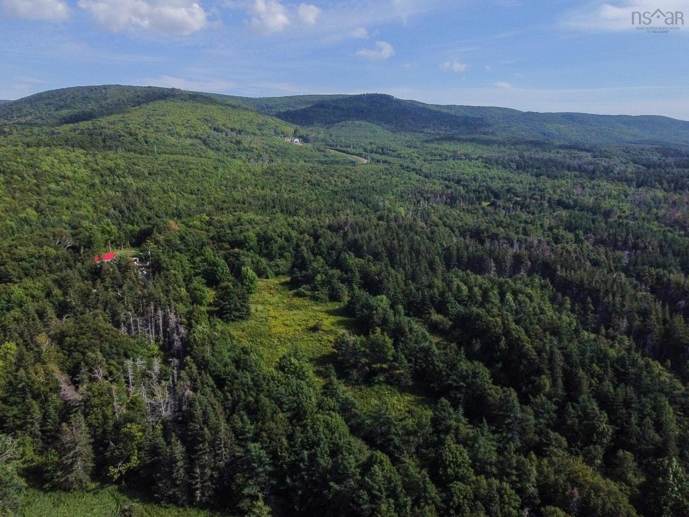Macgarry Road, Cap Le Moine, NS