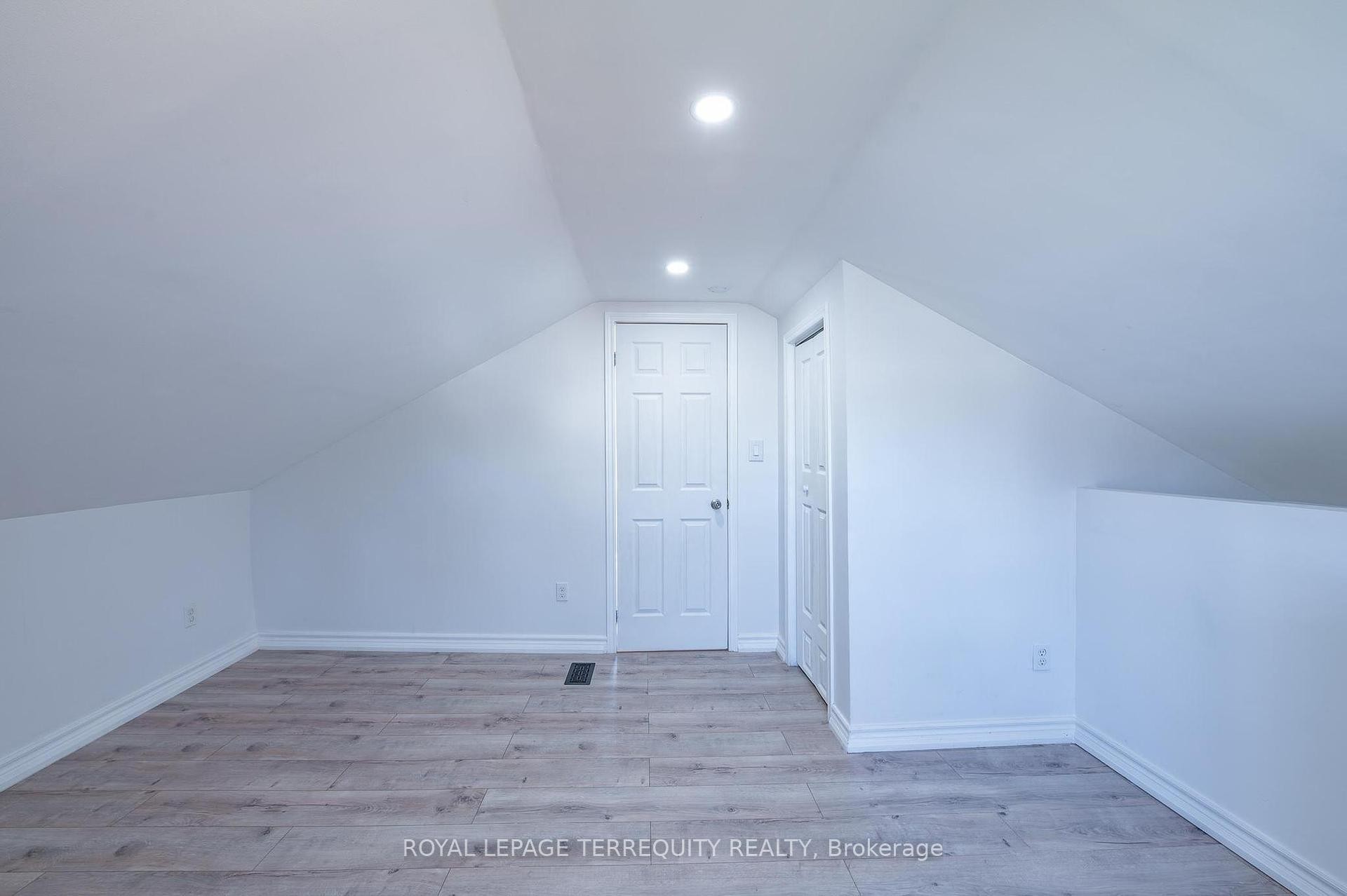 109 Forsyth Street, Marmora And Lake, ON - Indoor Photo Showing Other Room