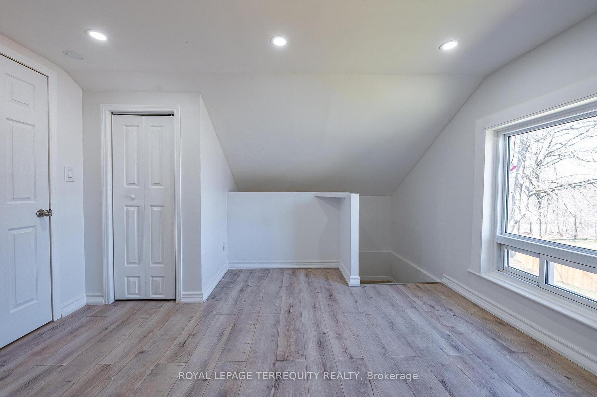 109 Forsyth Street, Marmora And Lake, ON - Indoor Photo Showing Other Room