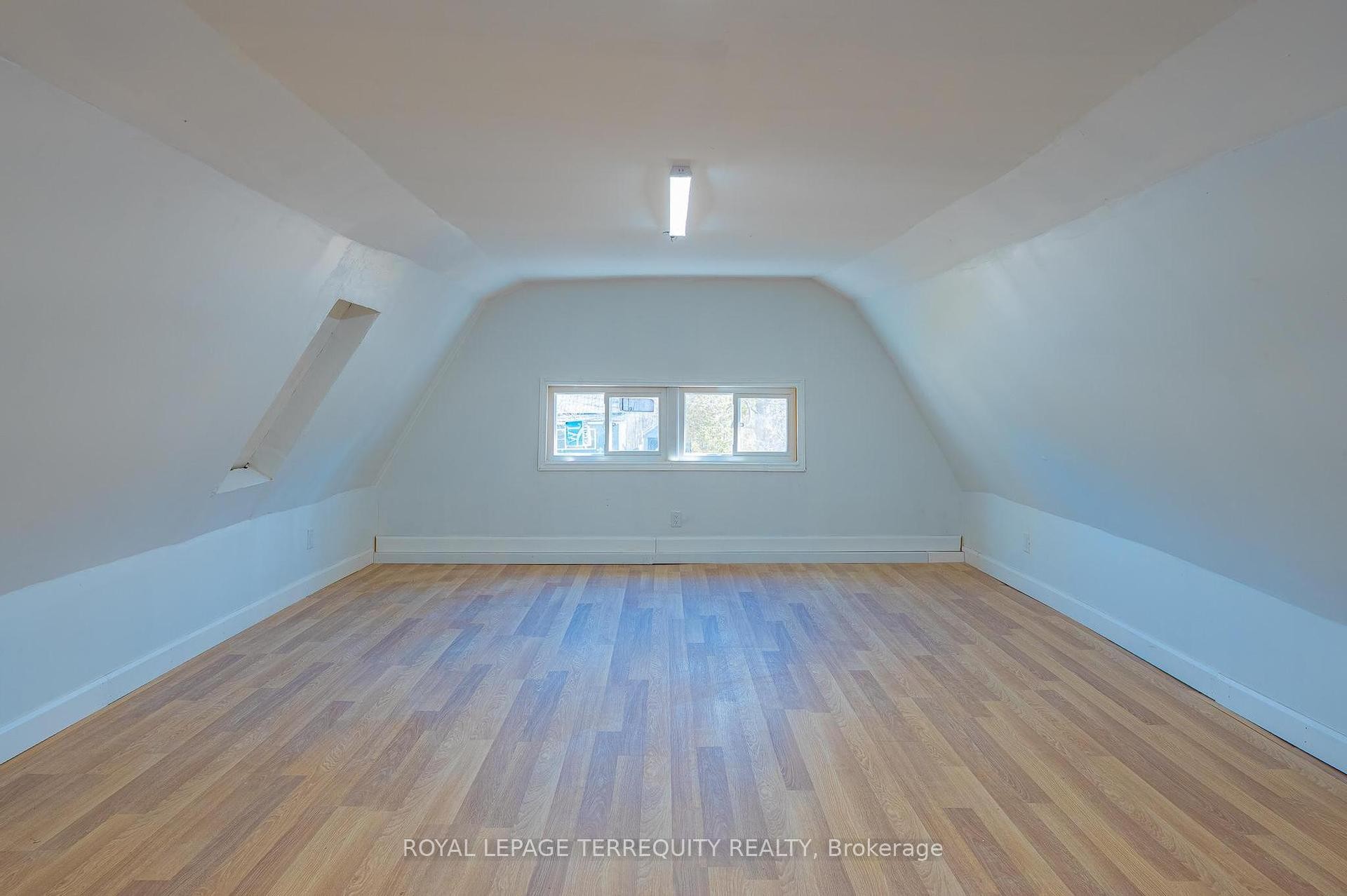 109 Forsyth Street, Marmora And Lake, ON - Indoor Photo Showing Other Room