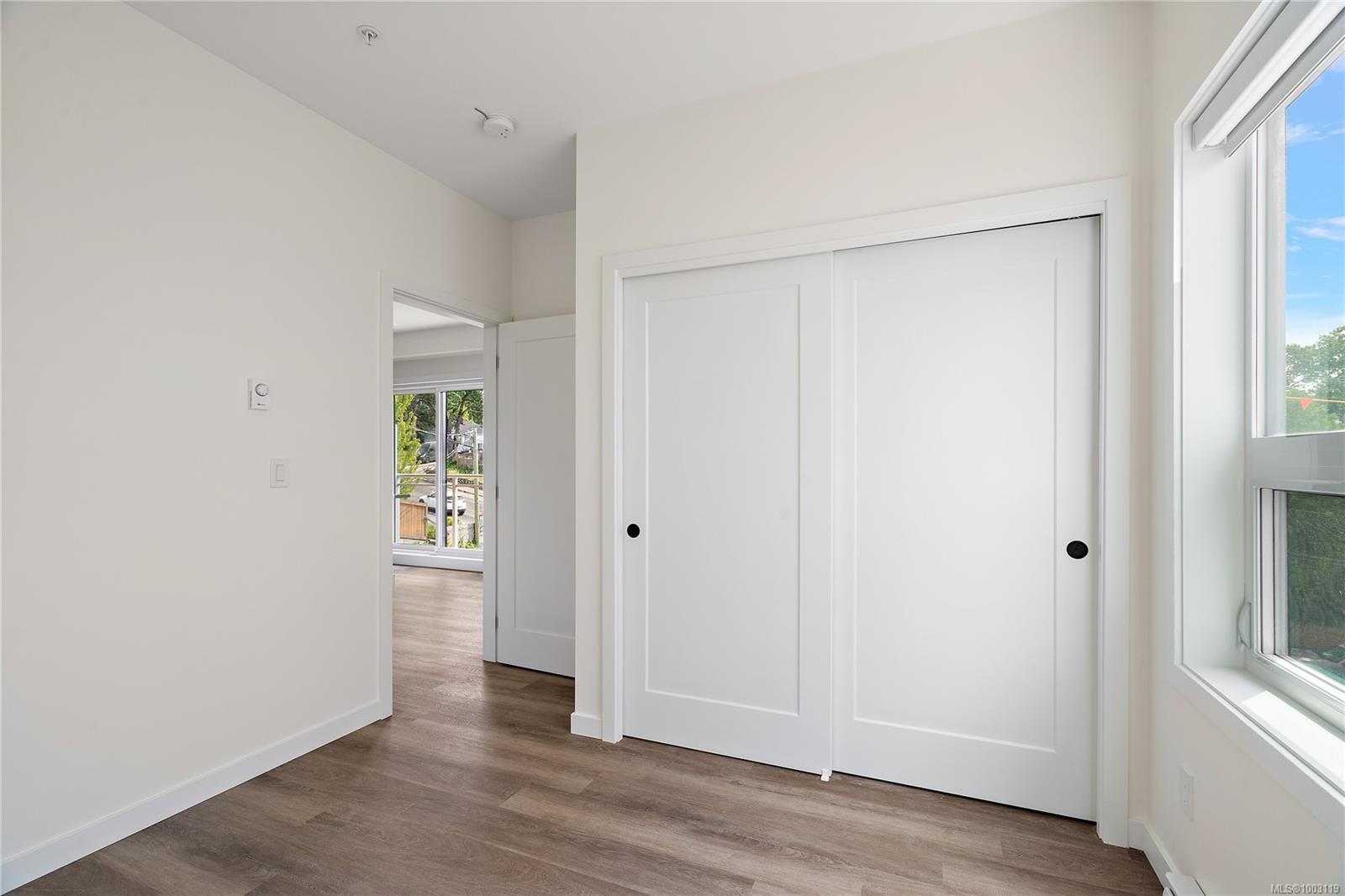 B407-1102 Esquimalt Rd, Esquimalt, BC - Indoor Photo Showing Other Room