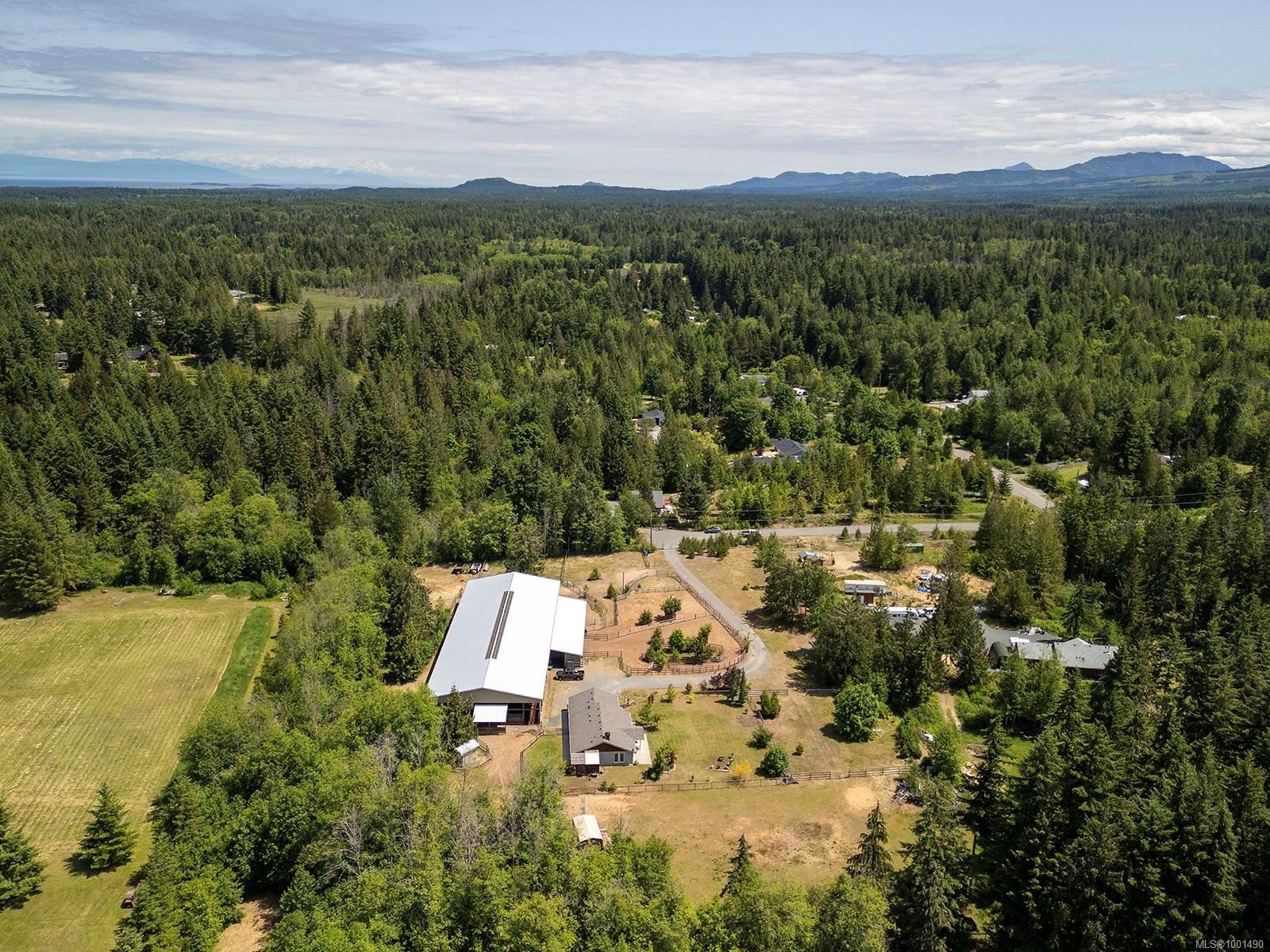 1195 Burbank Rd, Qualicum Beach, BC