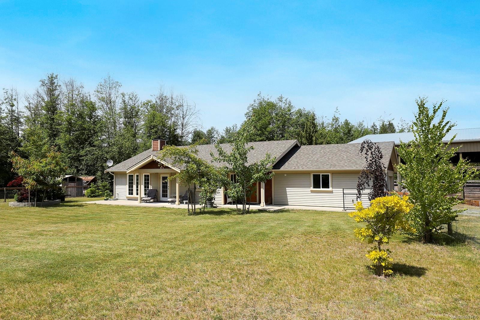 1195 Burbank Rd, Qualicum Beach, BC