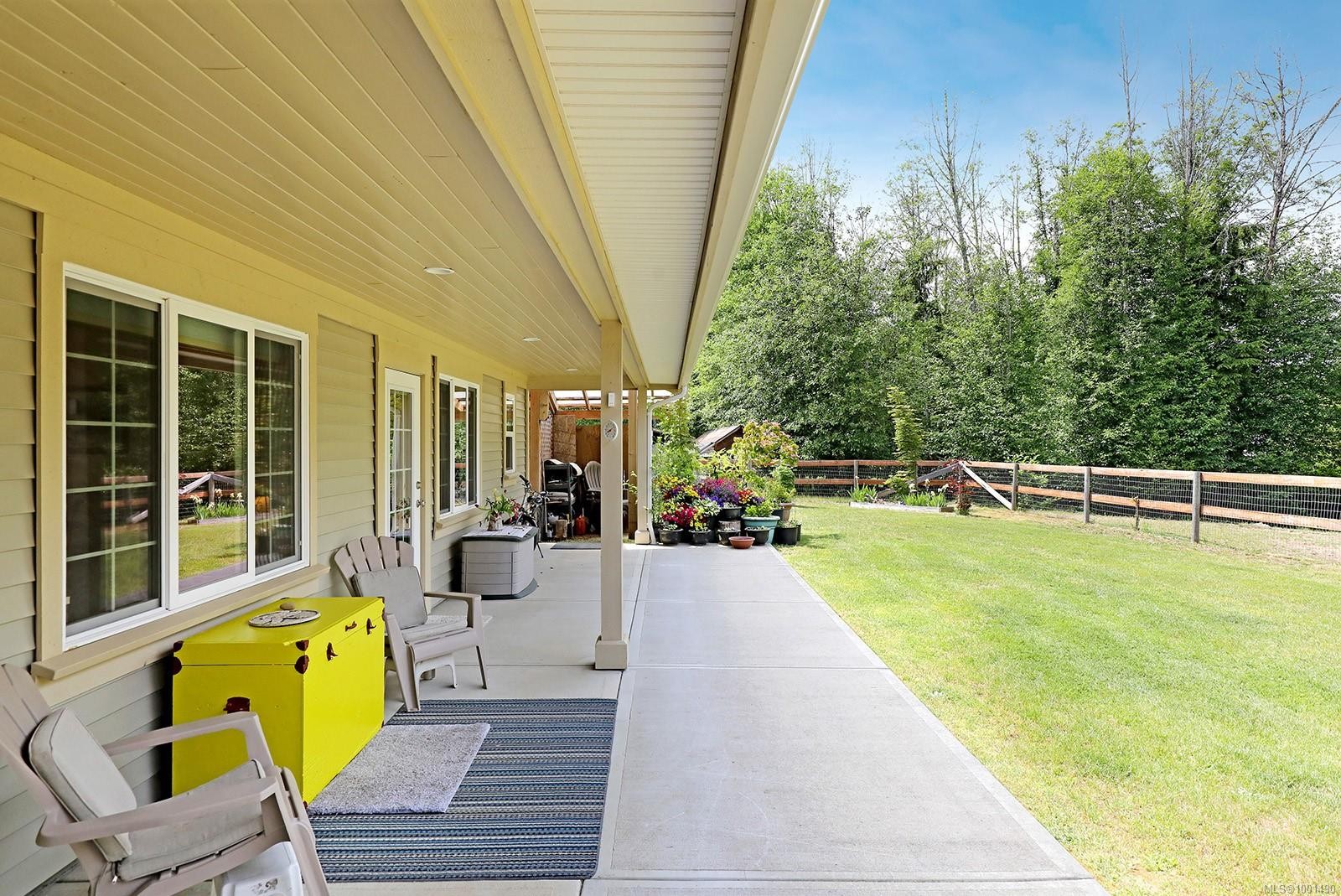 1195 Burbank Rd, Qualicum Beach, BC