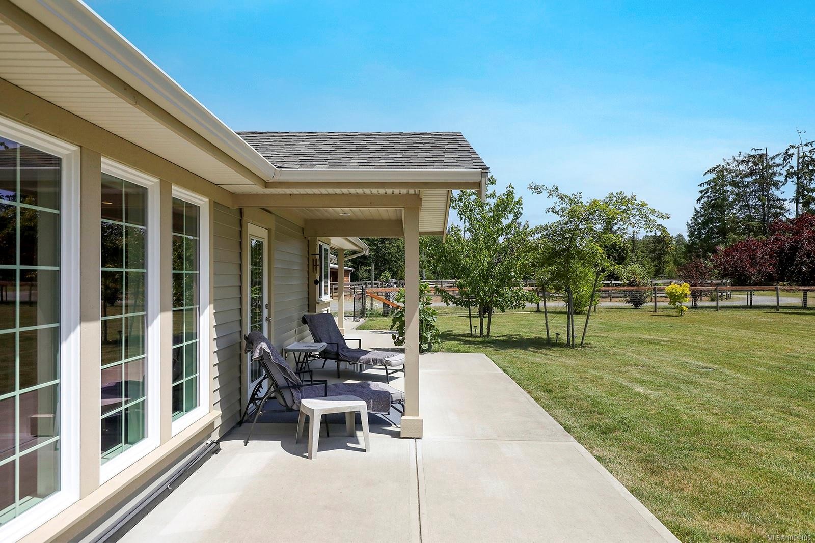 1195 Burbank Rd, Qualicum Beach, BC