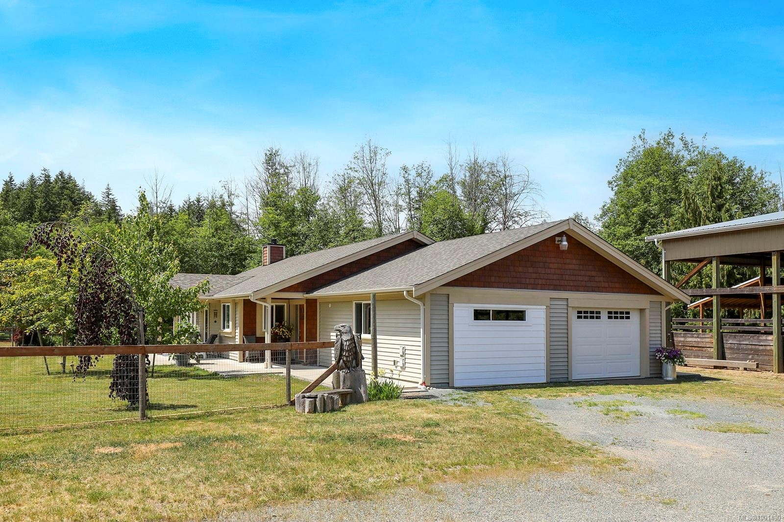 1195 Burbank Rd, Qualicum Beach, BC