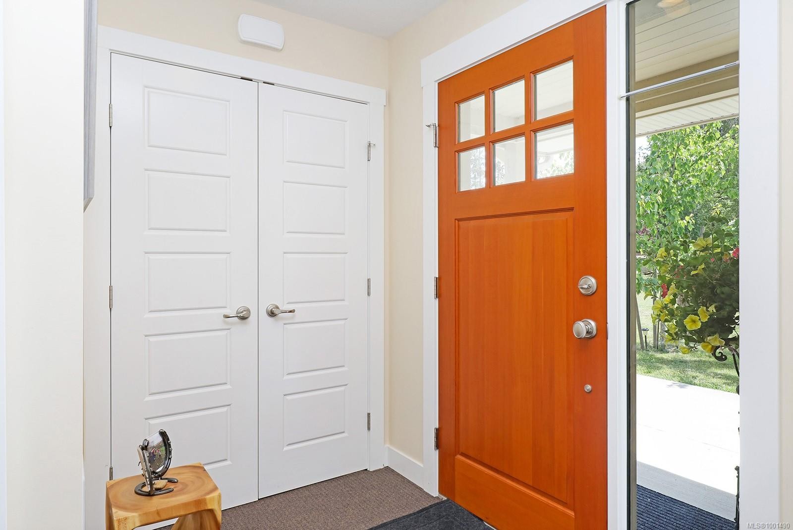 1195 Burbank Rd, Qualicum Beach, BC