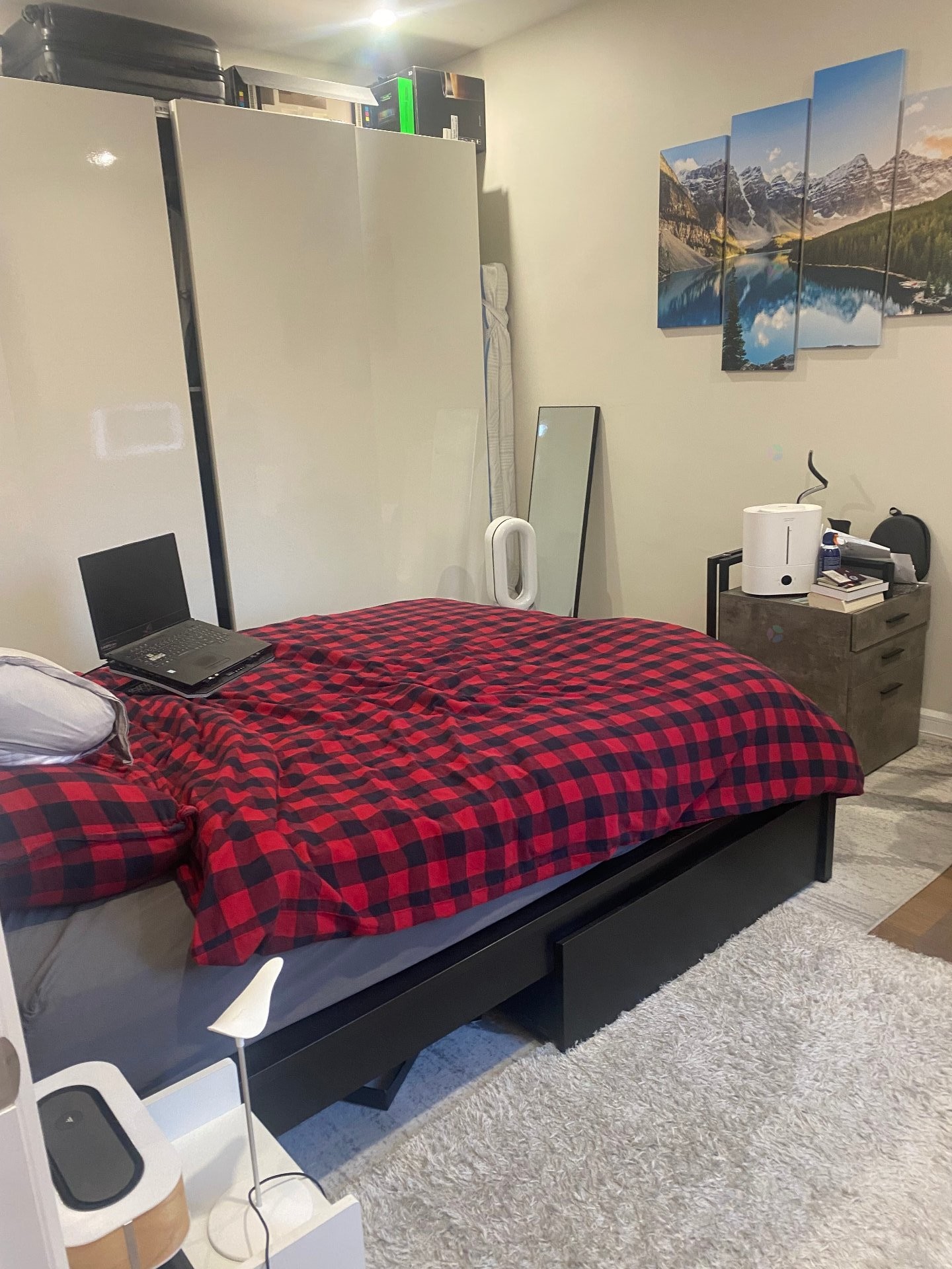 Chambre à coucher - 5209 Av. Ponsard, Montréal (Côte-Des-Neiges/Notre-Dame-De-Grâce), QC - Indoor Photo Showing Bedroom