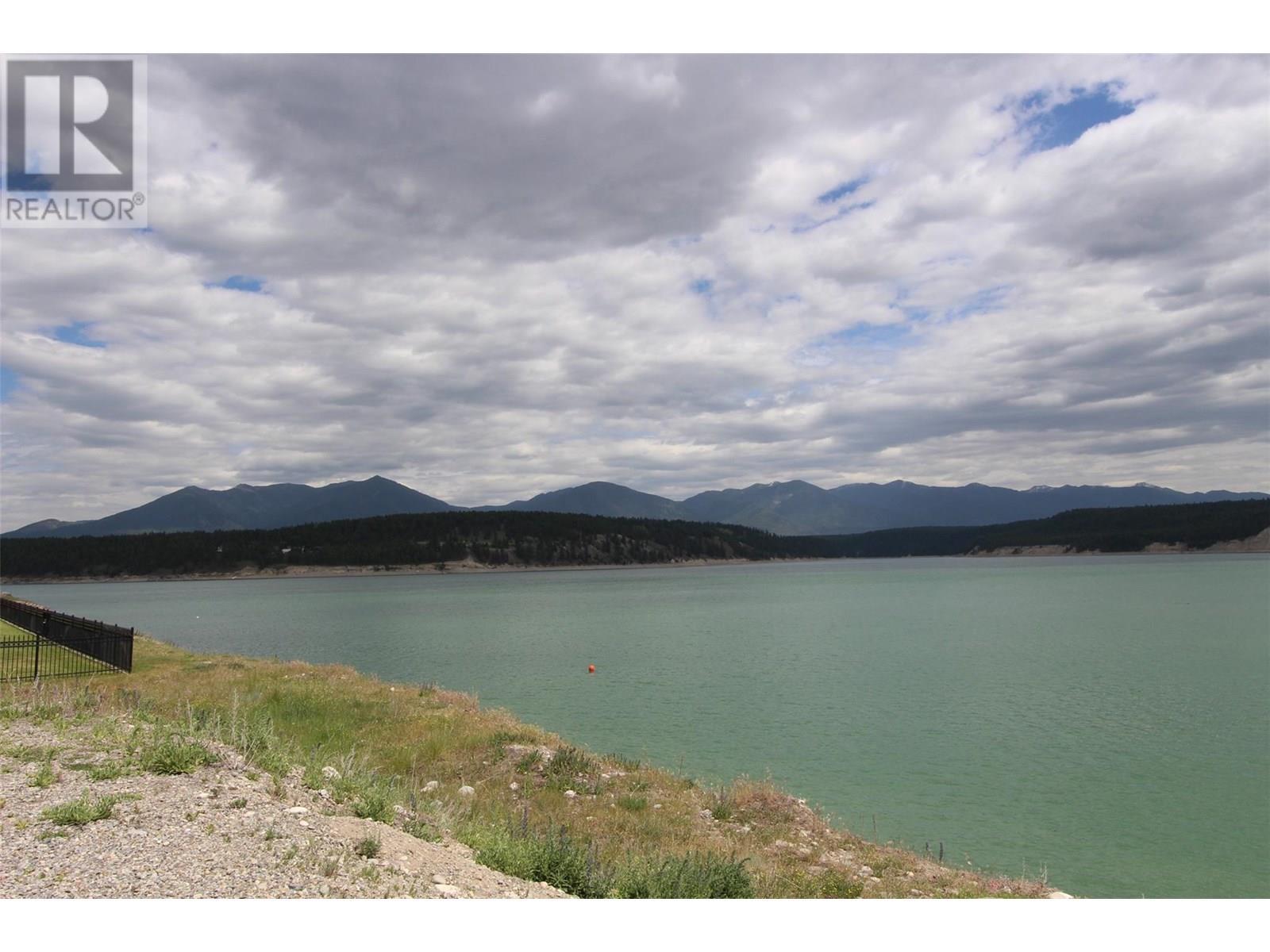 1695 Koocanusa Lake Drive, Newgate, BC - Outdoor With Body Of Water With View