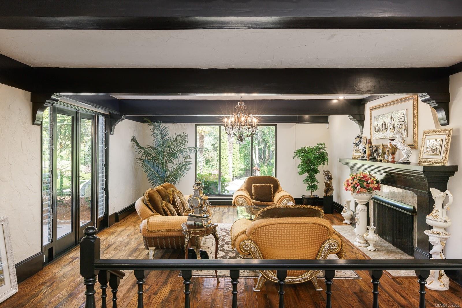 2495 Shannon Pl, Saanich, BC