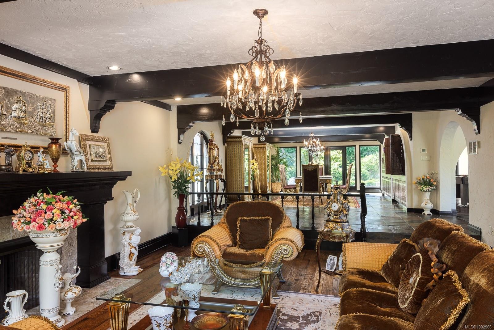 2495 Shannon Pl, Saanich, BC