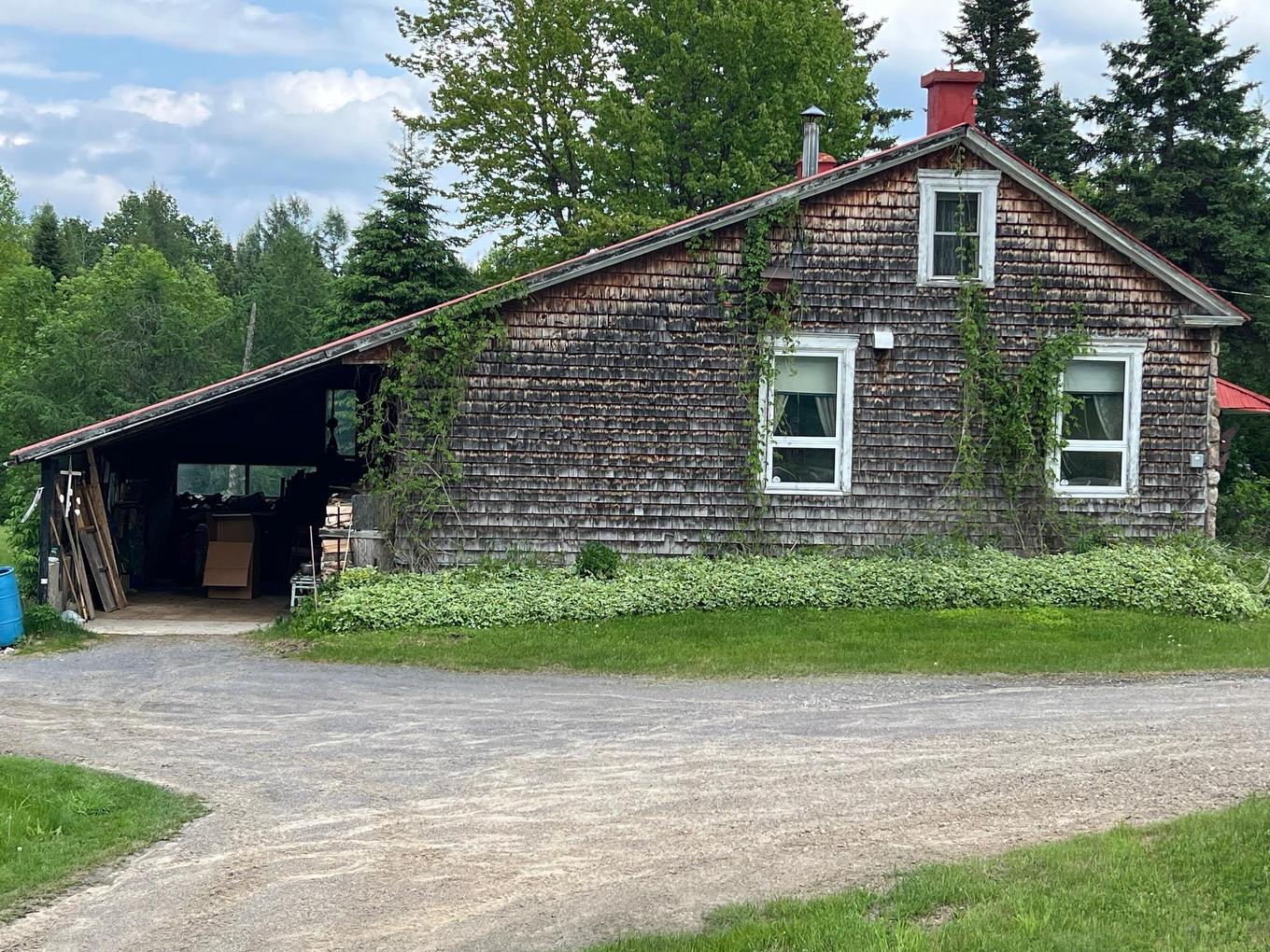 Exterior - 4850 Ch. Brassard, Saint-Zénon, QC - Outdoor