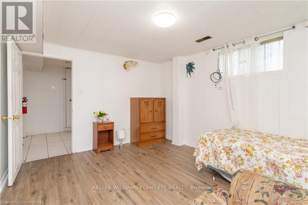 574 Upper Sherman Avenue, Hamilton, ON - Indoor