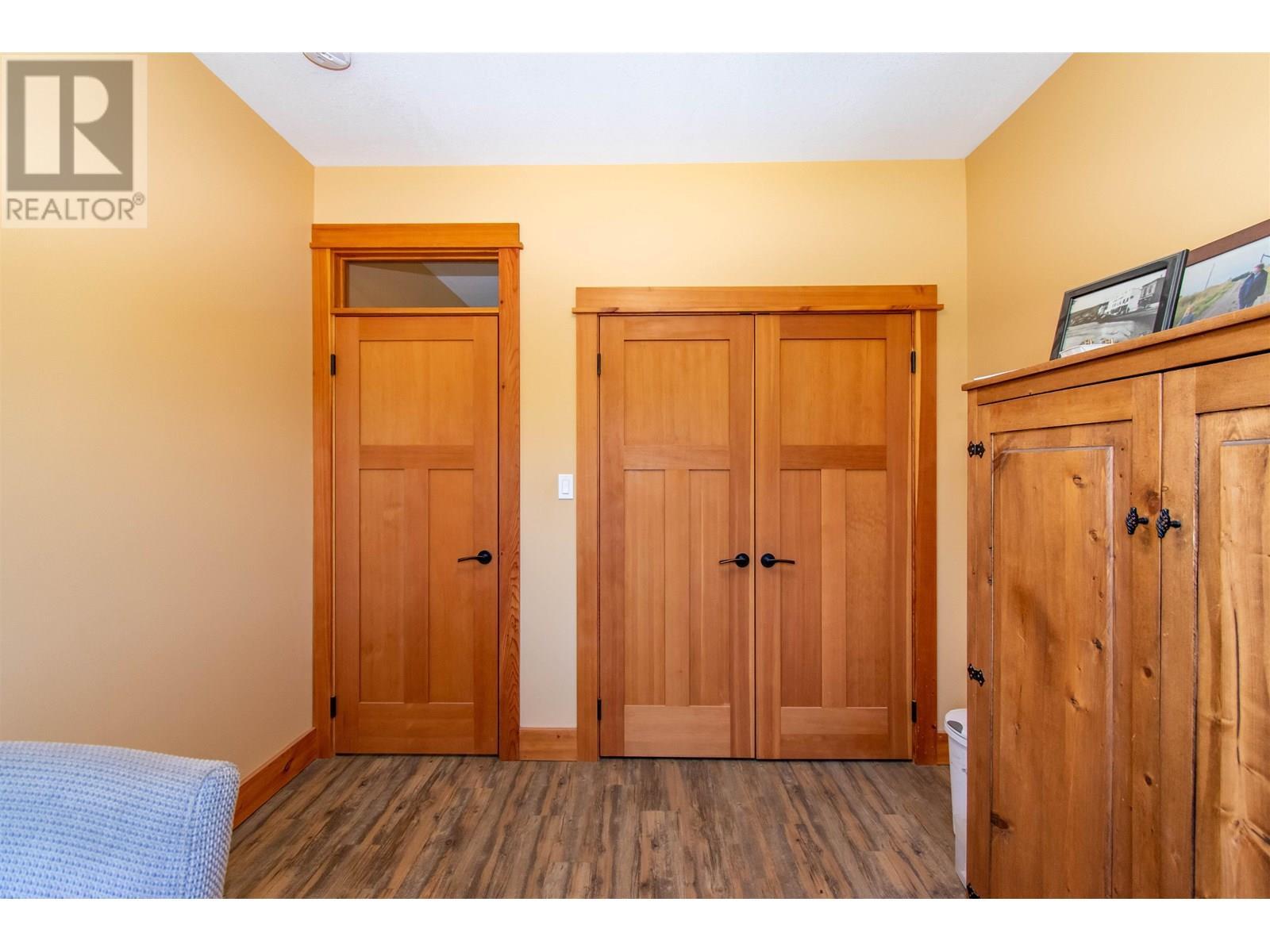 6536 Boundary Road, Telkwa, BC - Indoor Photo Showing Other Room