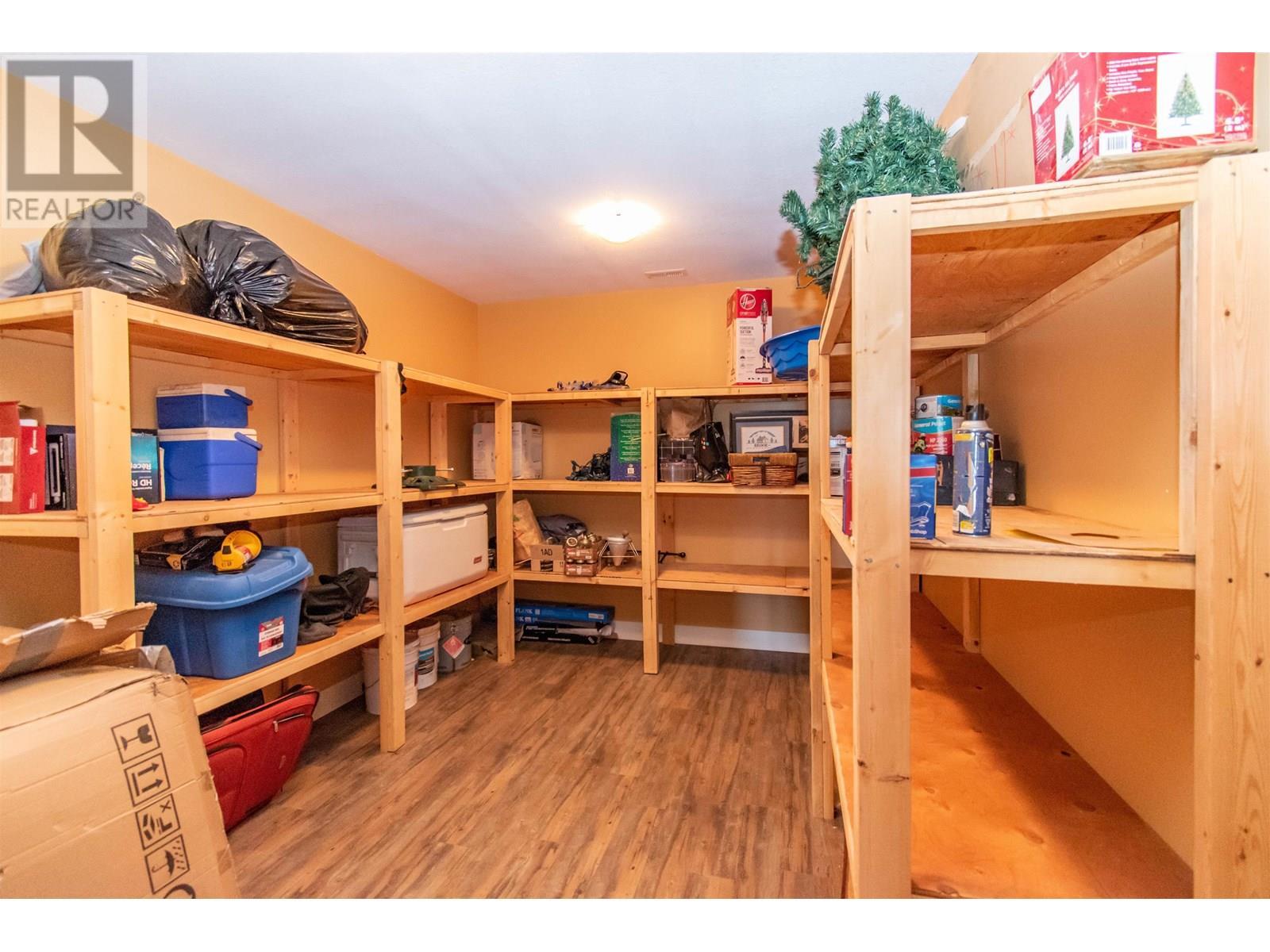 6536 Boundary Road, Telkwa, BC - Indoor