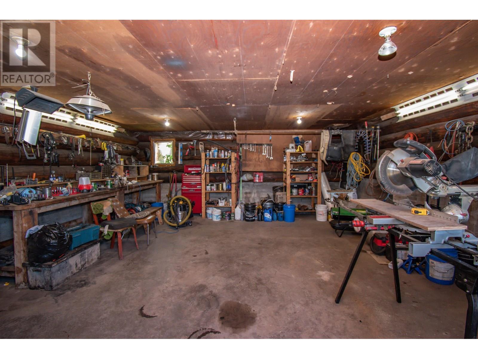 6536 Boundary Road, Telkwa, BC - Indoor Photo Showing Garage