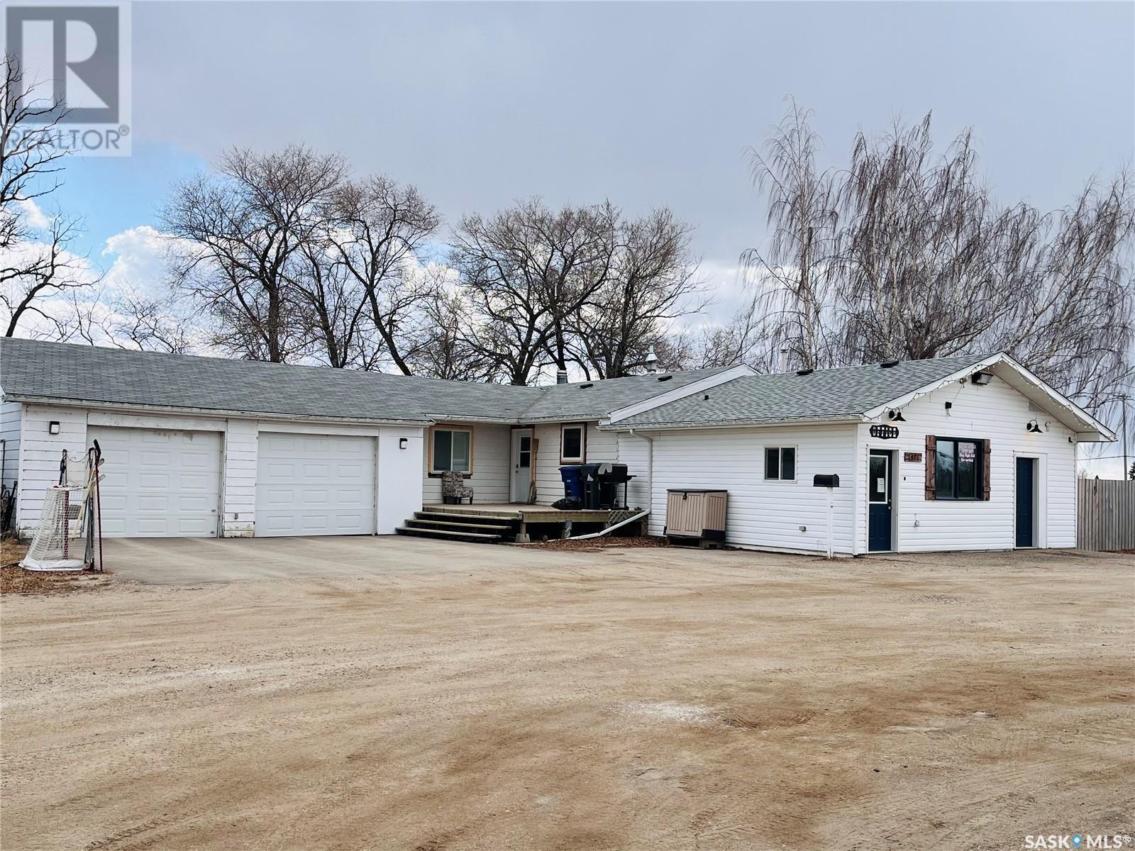 1401 35 Highway S, Nipawin, SK