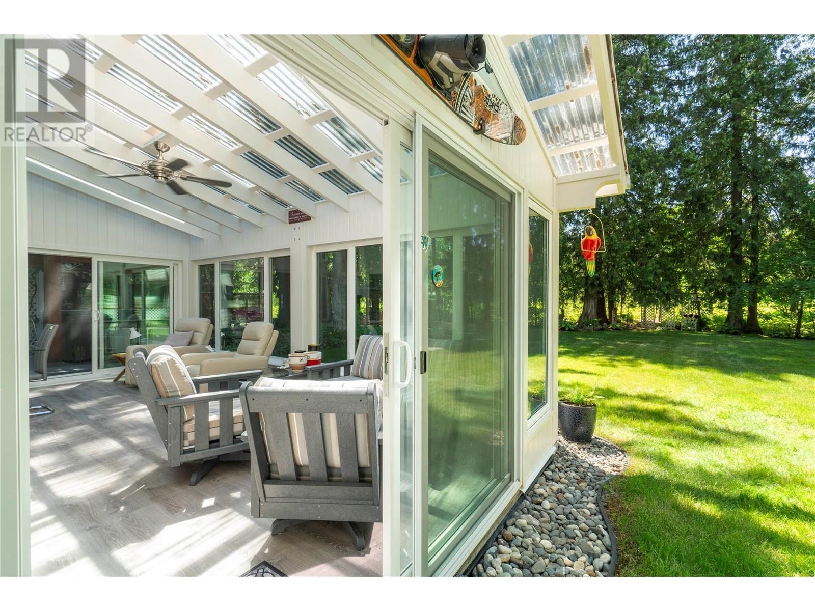 1047 Wharf Road, Scotch Creek, BC - Outdoor With Exterior