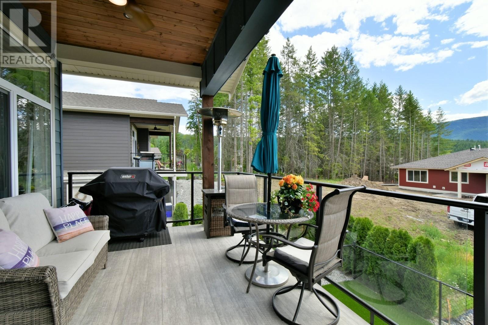 2715 Golf Course Drive Unit# 6, Blind Bay, BC - Outdoor With Deck Patio Veranda With Exterior